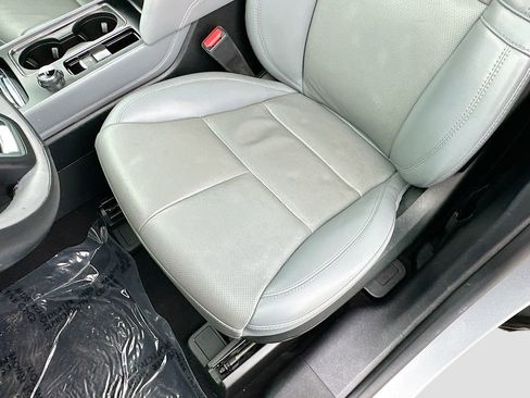 Used 2022 Lincoln Corsair FWD w/ Premium Package image 19