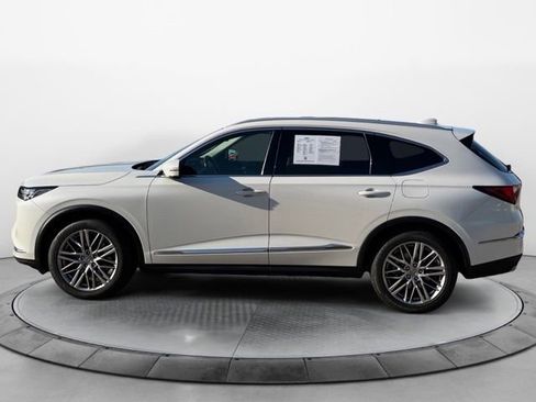 Used 2023 Acura MDX SH-AWD w/ Advance Package image 6