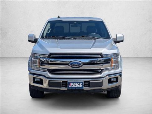 Used 2019 Ford F150 Lariat RWD image 2
