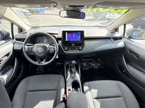 Used 2023 Toyota Corolla LE image 10