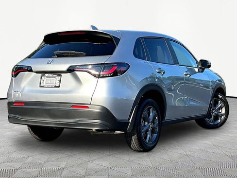 Certified 2026 Honda HR-V LX image 6