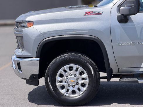 Used 2024 Chevrolet Silverado 3500 LT w/ All Star Edition AWD/4WD image 18