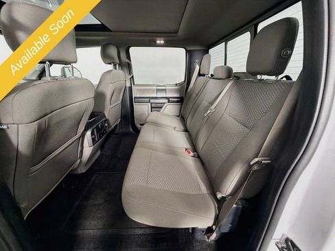 Used 2017 Ford F150 XLT w/ Equipment Group 302A Luxury AWD/4WD image 23