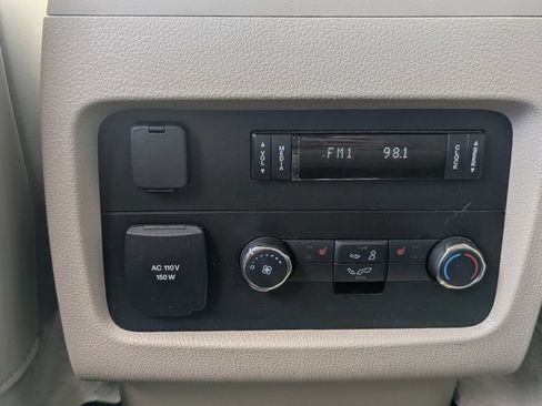 Used 2017 Lincoln Navigator L Select AWD/4WD image 20