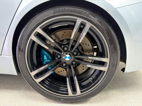 Used 2016 BMW M3 RWD image 40