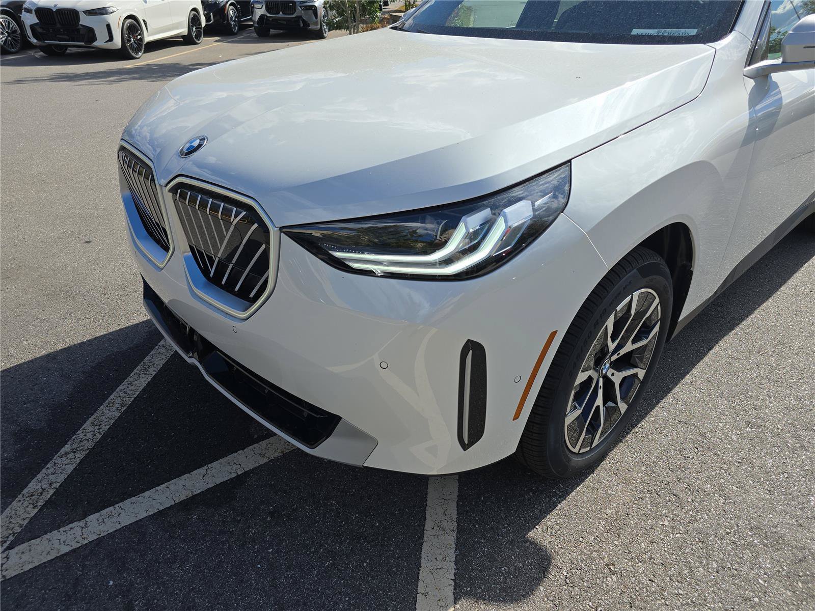 Used 2026 BMW X3 xDrive30i w/ Convenience Package AWD/4WD image 11