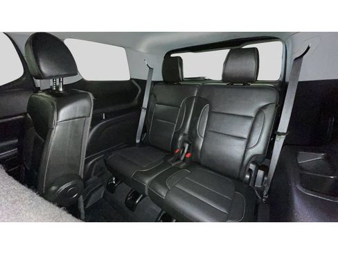 Used 2020 GMC Acadia SLT w/ Premium Package AWD/4WD image 17
