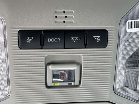 Certified 2022 Toyota RAV4 XLE image 35