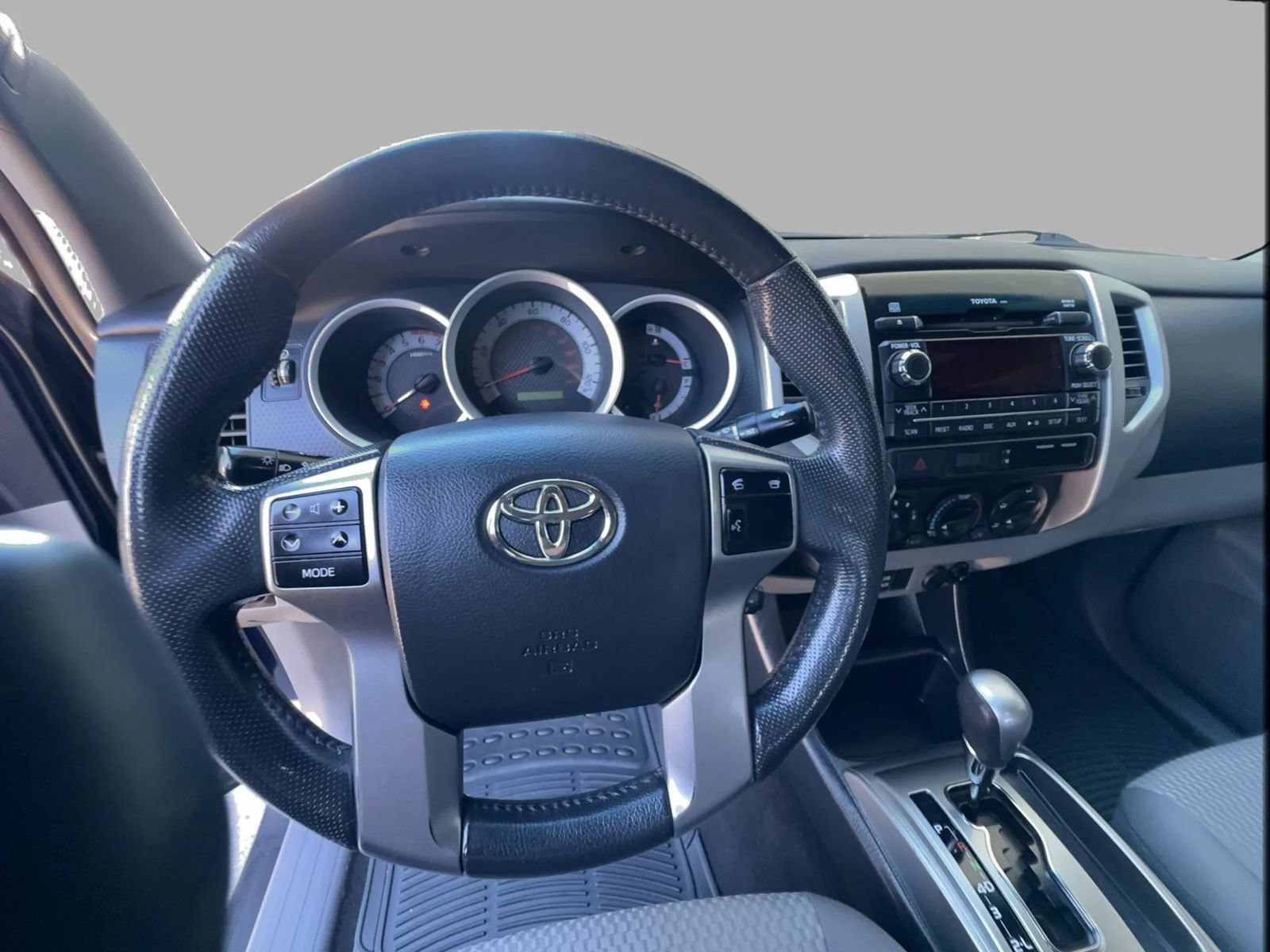 Used 2012 Toyota Tacoma PreRunner w/ SR5 Pkg RWD image 19