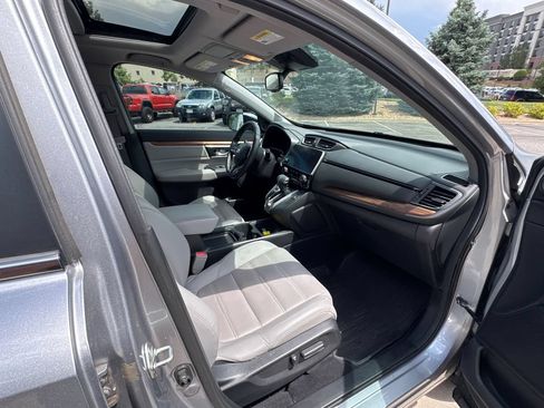 Used 2018 Honda CR-V EX-L image 16