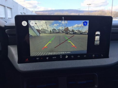 New 2025 Ford Maverick XLT w/ XLT Luxury Package image 17