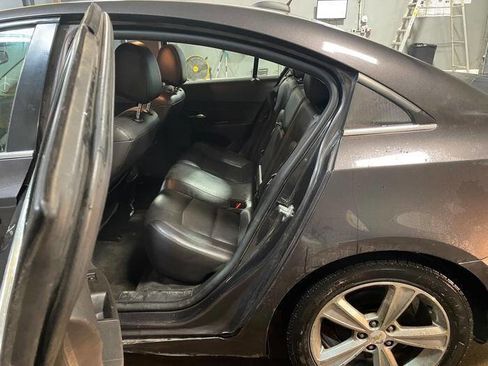 Used 2015 Chevrolet Cruze LT image 23