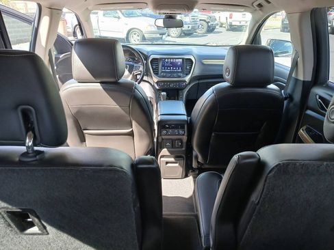 Used 2019 GMC Acadia Denali AWD/4WD image 27