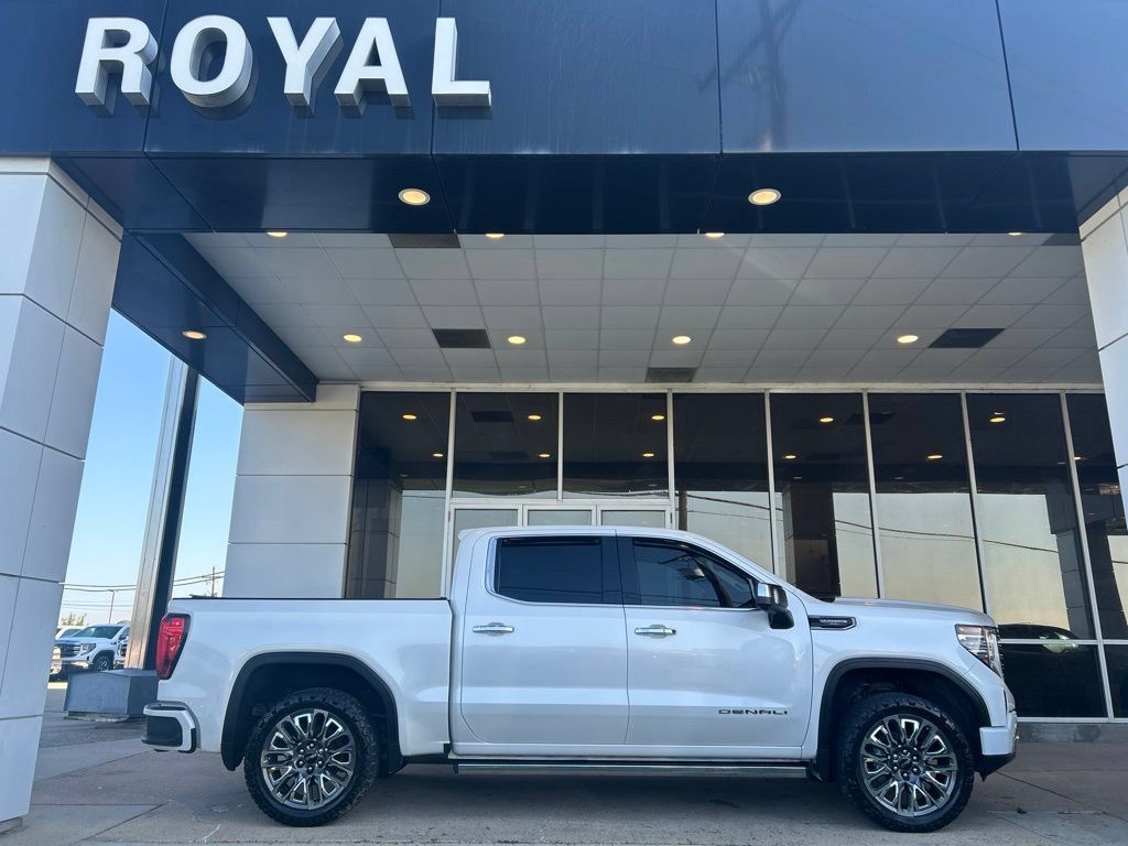 Used 2023 GMC Sierra 1500 Denali Ultimate AWD/4WD image 1