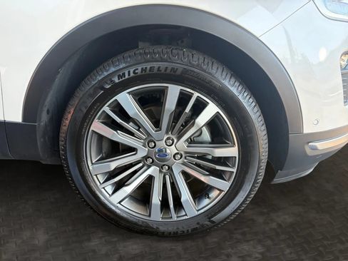 Used 2018 Ford Explorer Platinum AWD/4WD image 39