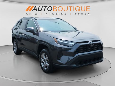 Used 2025 Toyota RAV4 XLE w/ Convenience Package AWD/4WD image 9