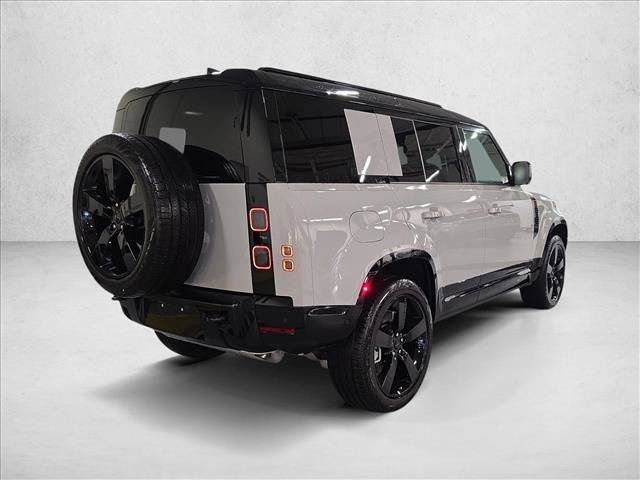 New 2026 Land Rover Defender 110 X-Dynamic SE AWD/4WD image 5