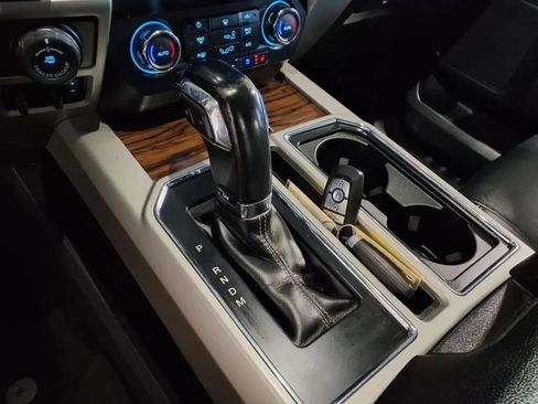 Used 2019 Ford F150 Lariat AWD/4WD image 25