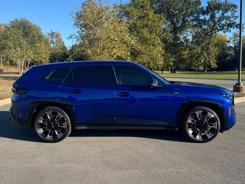 Used 2024 BMW XM image 7