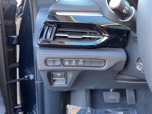 Used 2024 Acura MDX SH-AWD w/ Technology Package image 28