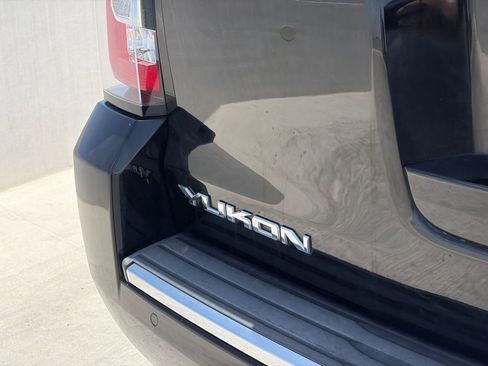 Used 2018 GMC Yukon Denali w/ Open Road Package AWD/4WD image 4