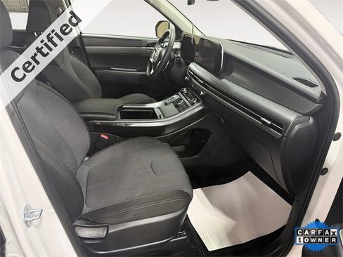 Used 2023 Hyundai Palisade SE image 15