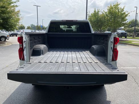 Used 2020 Chevrolet Silverado 1500 Custom Trail Boss w/ Custom Convenience Package AWD/4WD image 11