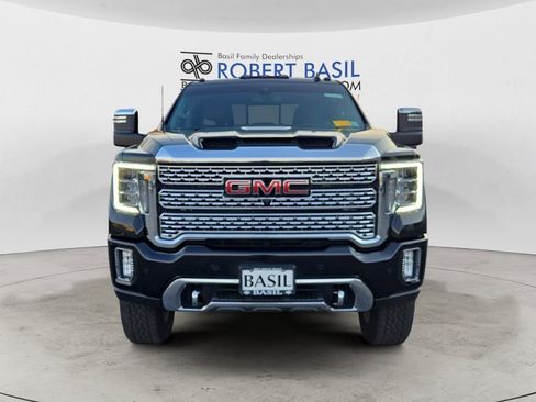 Used 2023 GMC Sierra 3500 Denali image 8