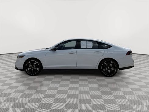 Certified 2026 Honda Accord SE image 3