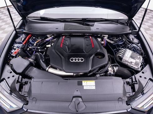Used 2022 Audi S6 Premium Plus w/ S6 Executive Package AWD/4WD image 31