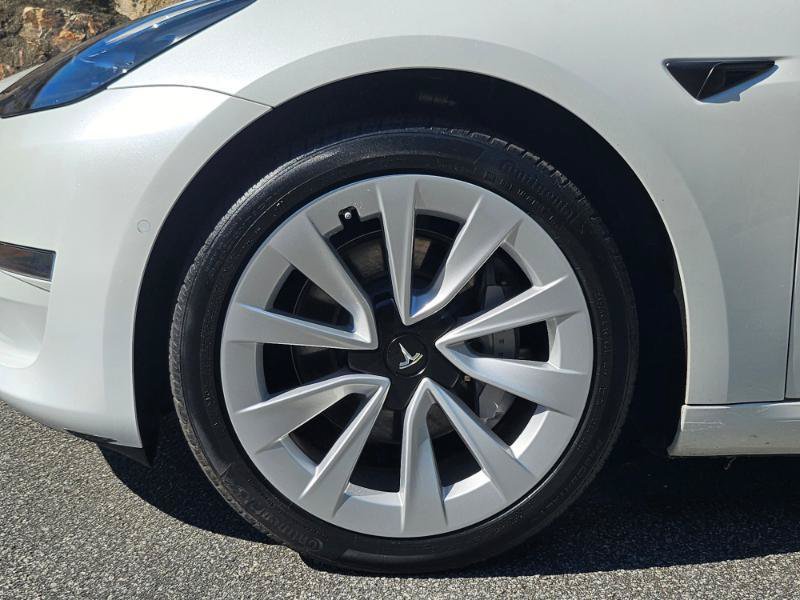Used 2022 Tesla Model 3 RWD image 17