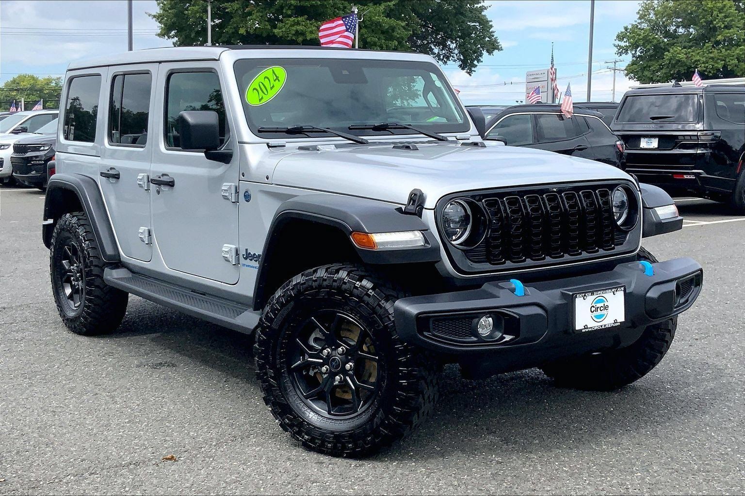 Certified 2024 Jeep Wrangler Unlimited AWD/4WD image 2