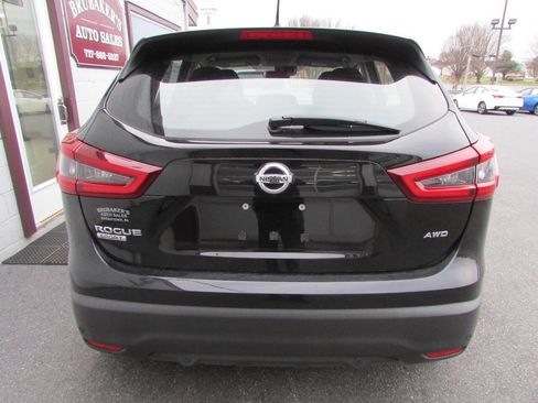 Used 2020 Nissan Rogue Sport S w/ Appearance Package image 3