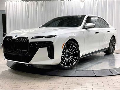 Used 2025 BMW 760i xDrive w/ Premium Package