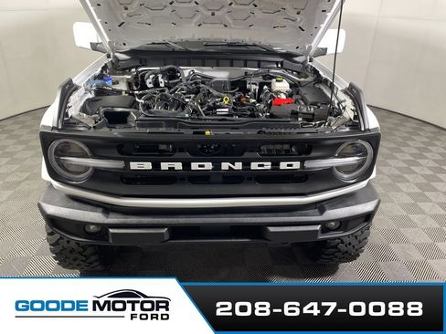 Used 2022 Ford Bronco Outer Banks AWD/4WD image 25