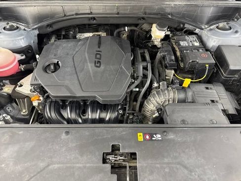 Certified 2023 Kia Sorento LX FWD image 19