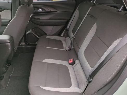 Used 2025 Chevrolet TrailBlazer LT w/ Convenience Package image 21