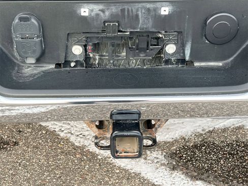 Used 2022 Chevrolet Silverado 1500 LT image 34