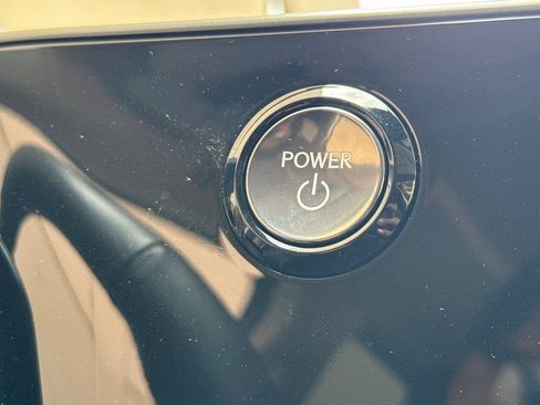 Used 2024 Lexus NX 350h AWD image 16