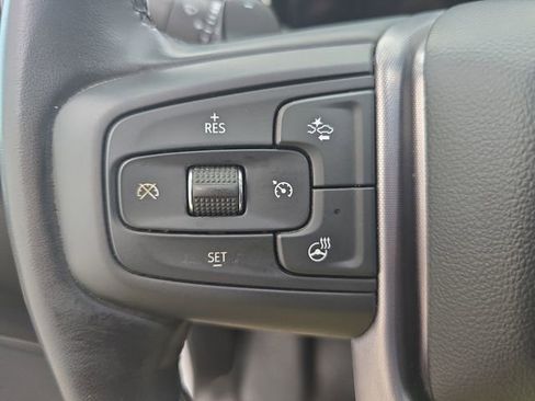 Used 2023 GMC Sierra 1500 SLT w/ SLT Convenience Package image 32