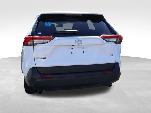 Used 2025 Toyota RAV4 LE FWD image 17