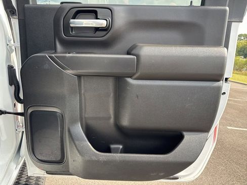 Used 2021 Chevrolet Silverado 3500 LT w/ Snow Plow Prep Package image 17