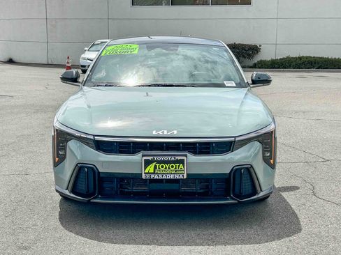Used 2025 Kia K4 GT-Line w/ GT-Line Sunroof Package FWD image 2