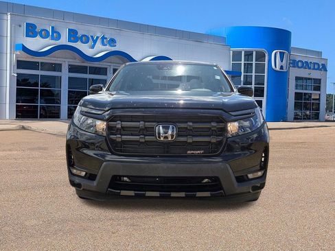 Used 2024 Honda Ridgeline Sport image 2