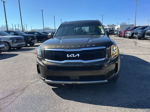 Used 2022 Kia Telluride EX w/ EX Premium Package image 7