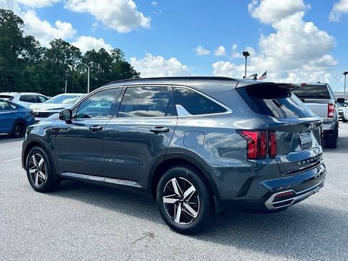 Used 2022 Kia Sorento S FWD image 26