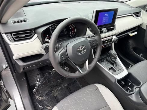 New 2025 Toyota RAV4 XLE w/ Convenience Package image 13