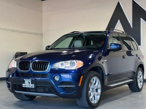 Used 2012 BMW X5 xDrive35i AWD/4WD image 1