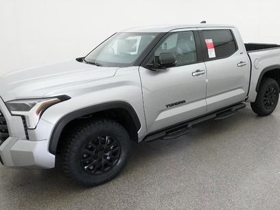 New 2026 Toyota Tundra SR5
