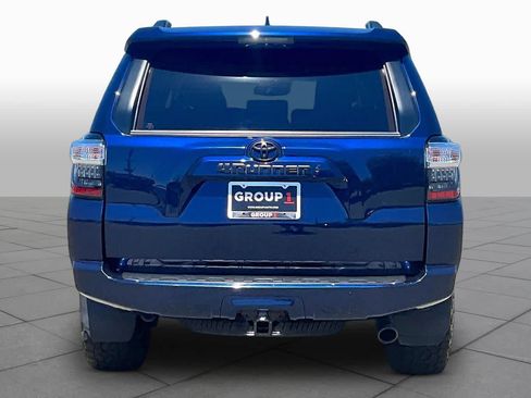 Used 2023 Toyota 4Runner SR5 Premium w/ Moonroof Package AWD/4WD image 4